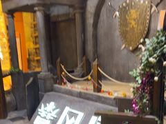 -暴风岛沉浸式体验馆(百联世纪店)