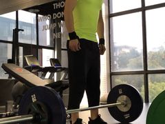 -汗水空间私教健身连锁(SM广场店)