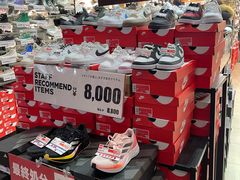 -ABC MART(心斎橋店)