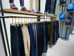 -王府井奥莱临潼小镇(临潼店)