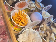 -菌自由丨野生菌火锅特色庭院餐厅(丽江古城店)