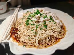 -吴越荣记苏州菜·松鼠桂鱼100%活鱼现做(斜塘老街店)