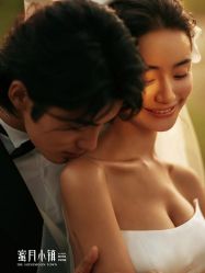 -苏菲亚婚纱摄影