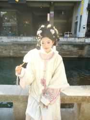 -一揽芳华汉服旗袍体验馆(拙政园店)