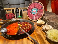 -周小明火锅(黑金冠社区店)