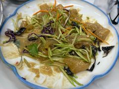 -一口猪海鲜浑锅·东北家常菜