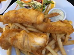 -Bully Hayes Restaurant & Bar