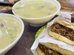 甜沫-穆得·老周家牛肉烧饼(普利街店)