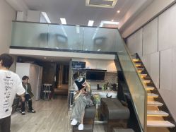 -HANI SALON