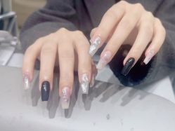 -艾珂·美甲美睫