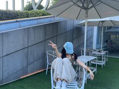 -UNI UNI(环亚凯瑟琳店)