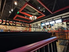 -西西弗书店&矢量咖啡(凯德晶萃广场店)