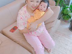 -爱的果实月嫂育婴师(世纪东方店)