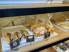 -韩国利尔面包(桂林路店)