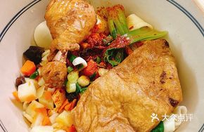 Wenwa Hand-Pulled Noodles with Hot Oil Drizzle