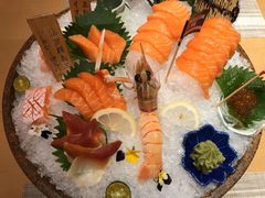 秒懂三文鱼-文三酒肆自助放题(新街口友谊广场店)