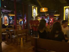 -Helens海伦司小酒馆(上海东明广场店)