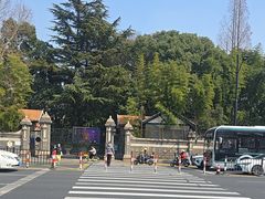 -上海市第三女子中学
