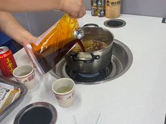 -俭让佬妈现卤串串(温江总店)