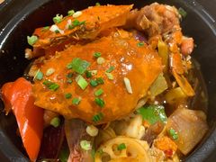 美味膏蟹煲小煲仔-十面欢腾·海鲜面·台式Bistro(长乐路店)