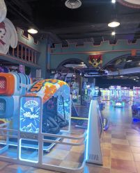 -卡通尼乐园·生日会(烟台永旺店)