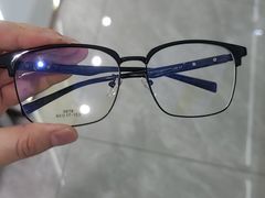 -潘多拉眼镜·蔡司依视路明月(潘家园店)