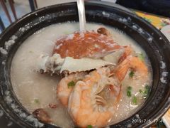 -芳姨广东砂锅粥(张庄路店)