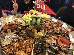-日进一片海.生腌海鲜火锅.宵夜烧烤(三里屯总店)