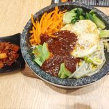 我中午去的 但是人也挺多 最开始去点菜