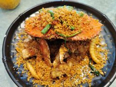 避风塘炒石岩蟹-79号渔船海鲜饭店(宝安店)