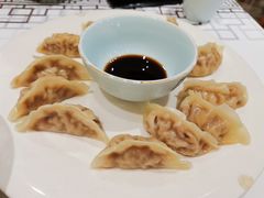 -丹江口渔村·湘味厨房(桃园店)