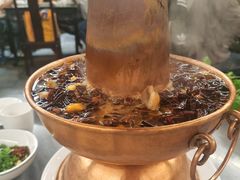 羊肉炊锅-蔼若春.传承三十年云南菜(金碧公园店)