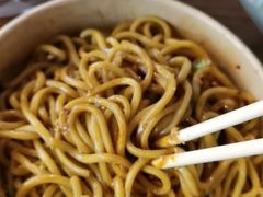 热干面-夜未央小吃街