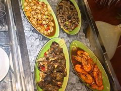 -汇泉王朝大饭店
