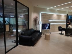 -VIM Hair Salon