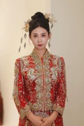 点击看大图 -LOVINA洛维娜婚纱礼服