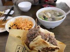 肉夹馍-子午路张记肉夹馍(翠华路店)