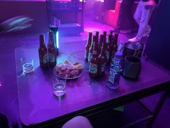 -MEGA PARTY CLUB