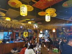 大堂-刘幺八东北铁锅炖