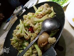 -梁家大院•农家菜(昆山会展中心店)