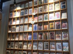 -猫的天空之城概念书店(杭州南宋御街店)