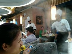 picture-蒙肥羊·酸汤潮牛·鲜牛肉火锅烤肉自助(岗顶店)