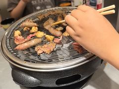 -啊美丽炭火烤肉(滑翔一店)