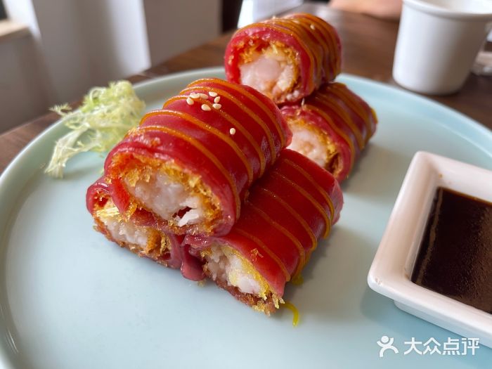 十二悦厨·茶餐厅(比斯特上海购物村店)金沙鲜虾红米肠图片