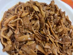 烟笋炒肉-如意香辣鸡架(总店)