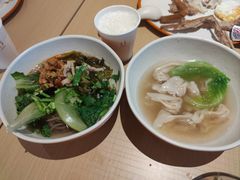 -桔子酒店(上海西藏北路地铁站店)