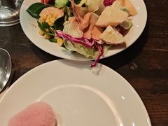 -食间牛排(重庆路万达店)