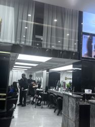 -苏奇发型·烫发染发