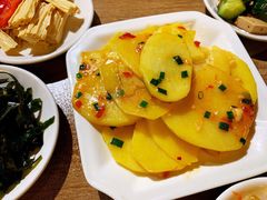 炒土豆-庖丁人家巴东茶店牛肉(施南古城店)
