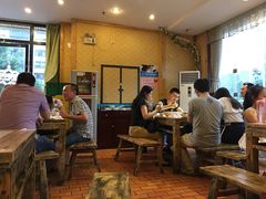 -兔行天下-鸿鹤鲜锅兔(中海国际店)